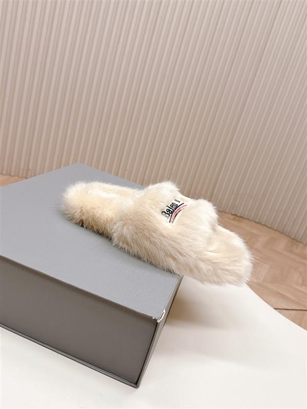 20251128184419170 240